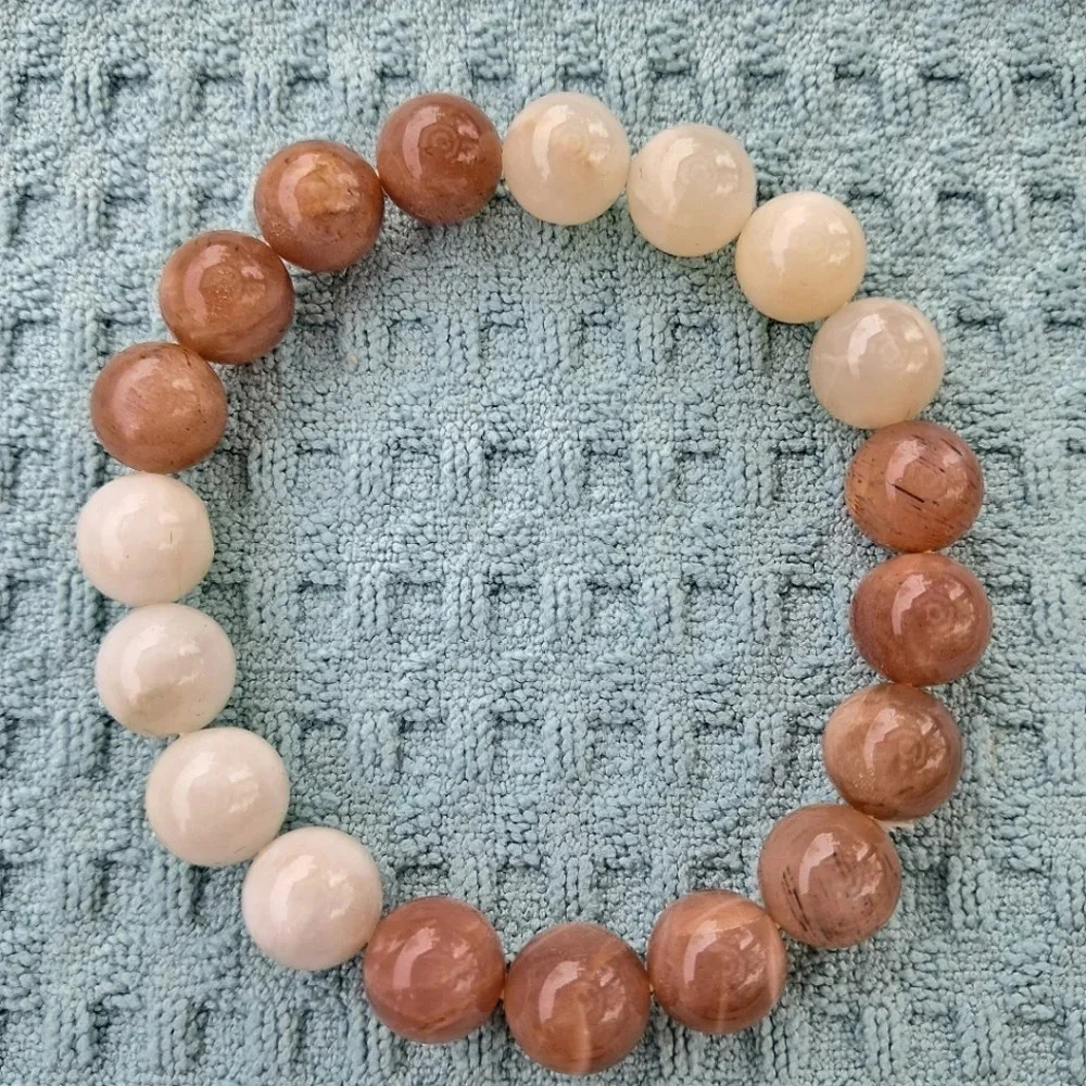 Natural Multi-Color Moonstone Beaded Stretch Bracelet (145.50 ctw) - Picture 2 of 4